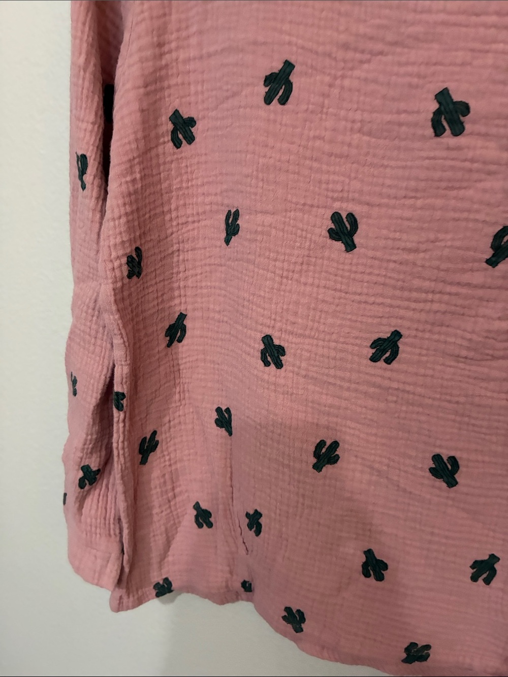 WORW Women’s Pink Cactus-Print Long Sleeve Pocket Tee Nightshirt - Picture 6 of 9